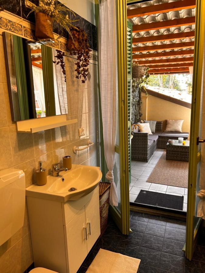 Bon Bon Del Corso Con Terrazzo E Aria Condizionata Apartment Asti Luaran gambar