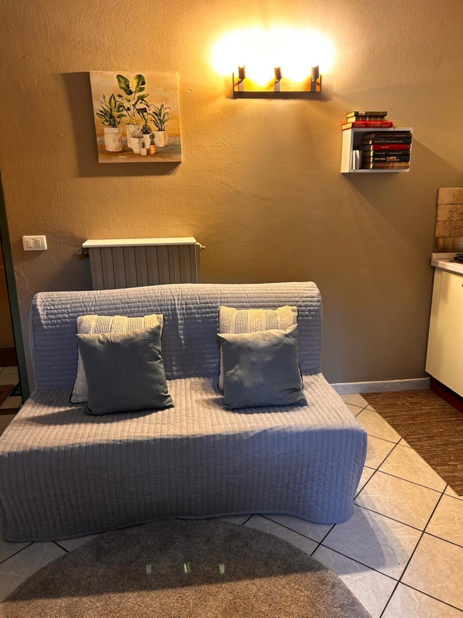 Bon Bon Del Corso Con Terrazzo E Aria Condizionata Apartment Asti Luaran gambar