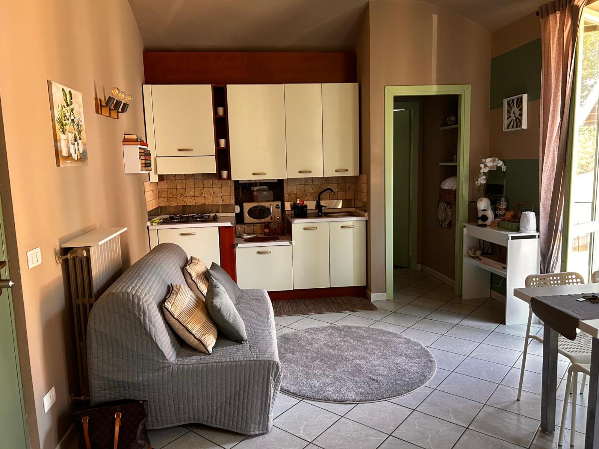 Bon Bon Del Corso Con Terrazzo E Aria Condizionata Apartment Asti Luaran gambar